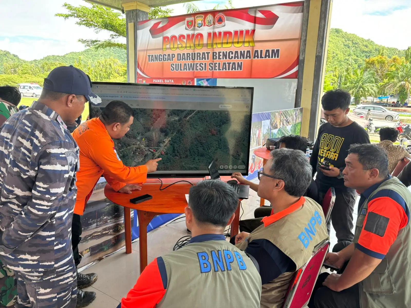 Pertemuan Koordinasi BNPB dan Pemprov Sulawesi Selatan Penanganan Darurat Bansor Luwu